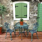 Casa Histria モトヴン