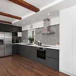 Casa Histria モトヴン